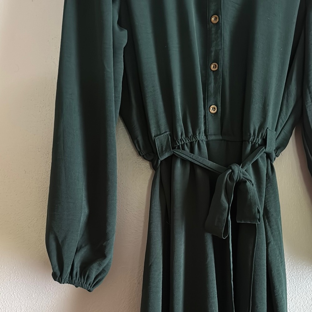 🍀Luxology Green Long Sleeve Tie Front Dress sz L
